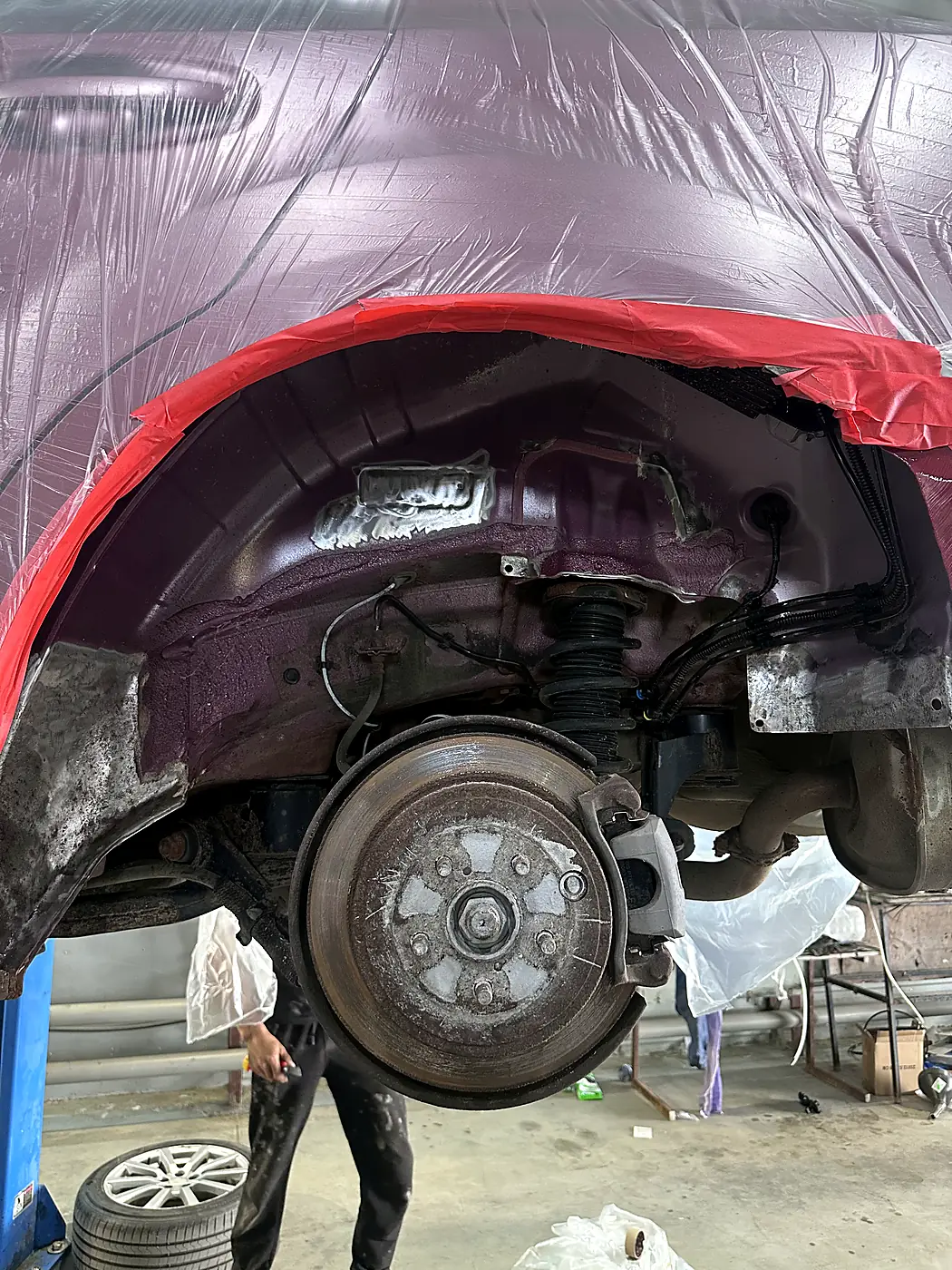 Пескоструйная очистка днища и арок Subaru перед DINITROL - Антикоррозийная обработка Subaru материалами DINITROL